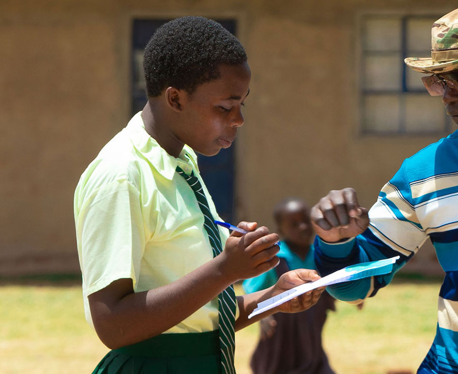 FUHARA e.V. sucht Paten für College-Studenten und Auszubildende in Kenia 